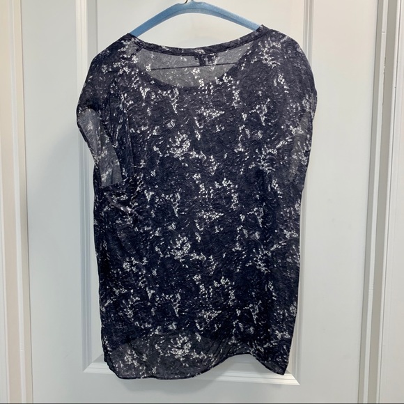 100% silk Theory shirt - Picture 3 of 3